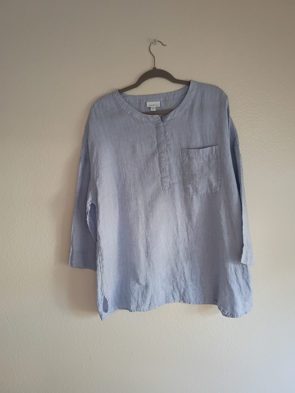 Women’s Light Blue Linen Pullover Tunic with Pocket